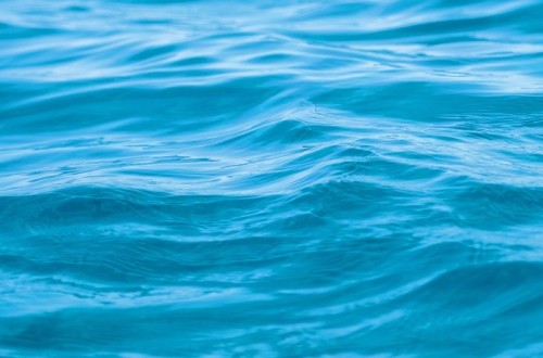 Waves Cropped v4